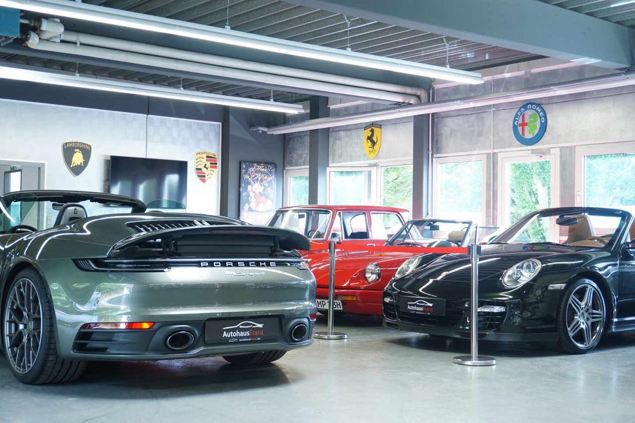 Autohaus Franz in Remscheid. Porsche, Fiat 500, Gebrauchtwagen.